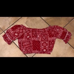 Juniors off shoulder crop